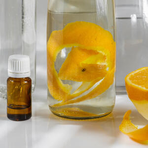 Vinaigre blanc parfumé