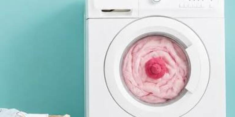 Sensibilisation tous ensemble pour les femmes qui lutte contre le cancer du sein.